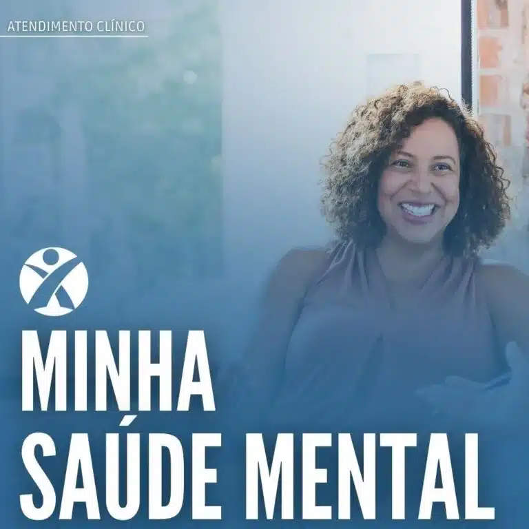 Imagem de mulher sorrindo representando uma paciente durante uma sessão de atendimento psicológico com a frase em caixa alta escrita Minha Saúde Mental